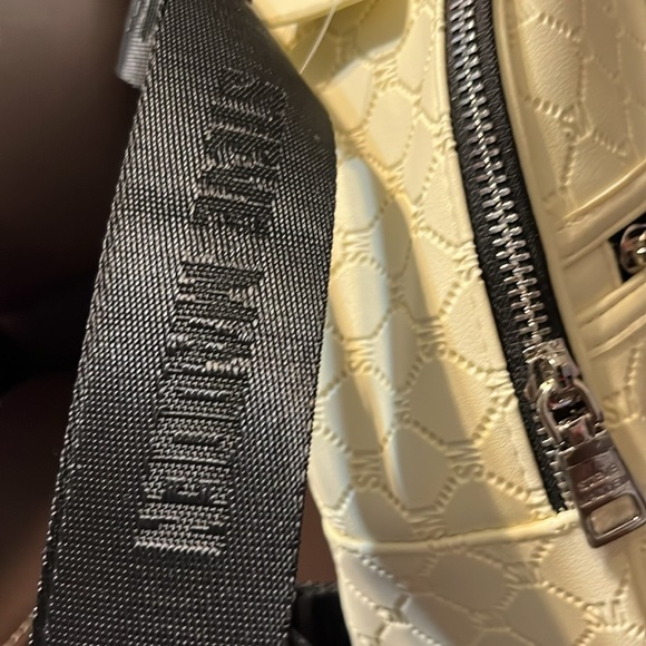 STEVE MADDEN Bblogo Backpack with Metal Logo and Tassels - Picture 2 of 3